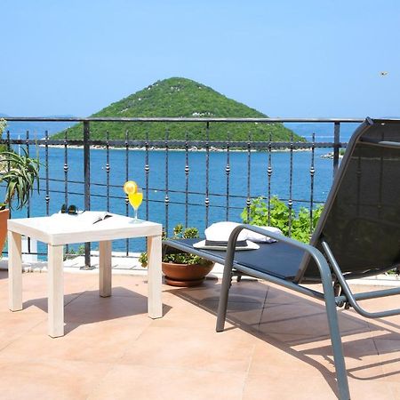 Spacious Apartment Lucia Prozura Экстерьер фото