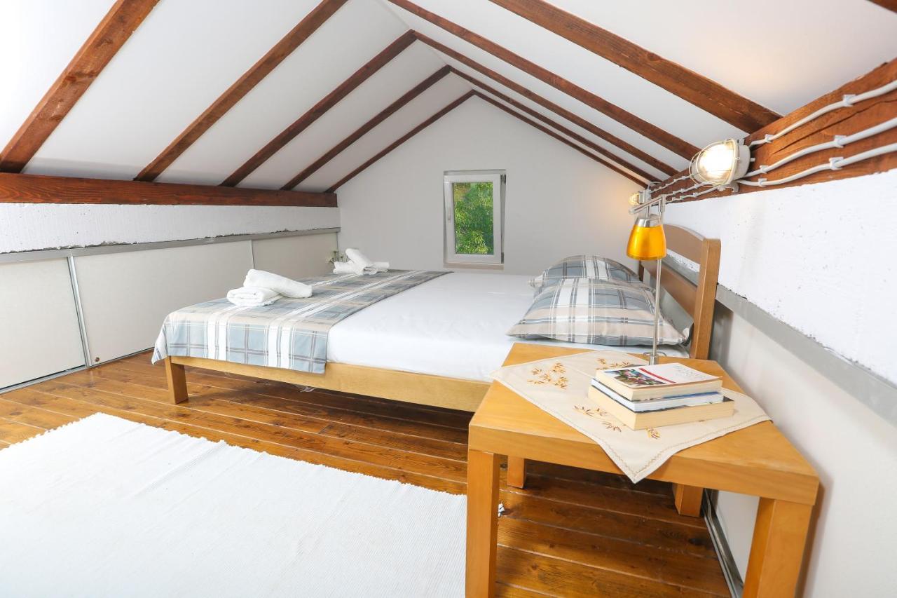 Spacious Apartment Lucia Prozura Экстерьер фото