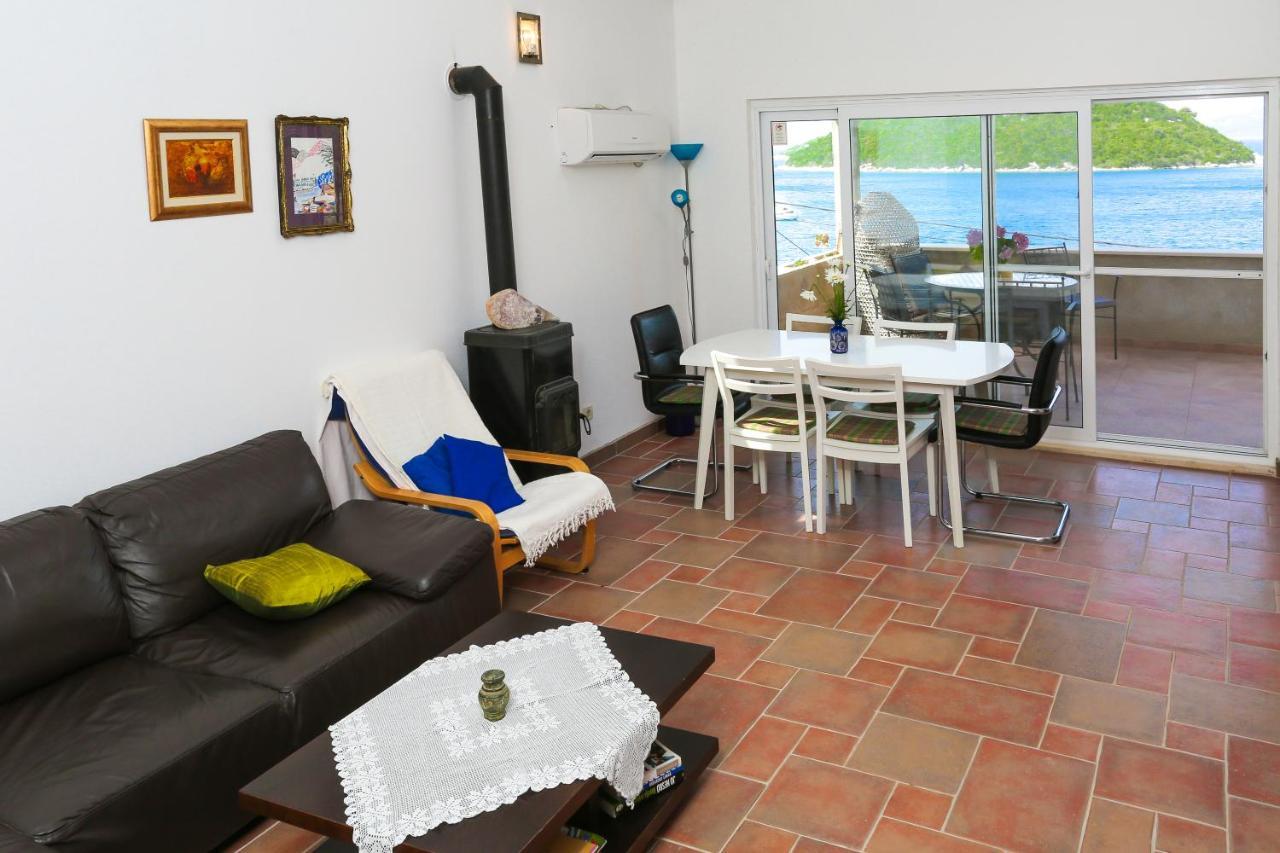 Spacious Apartment Lucia Prozura Экстерьер фото