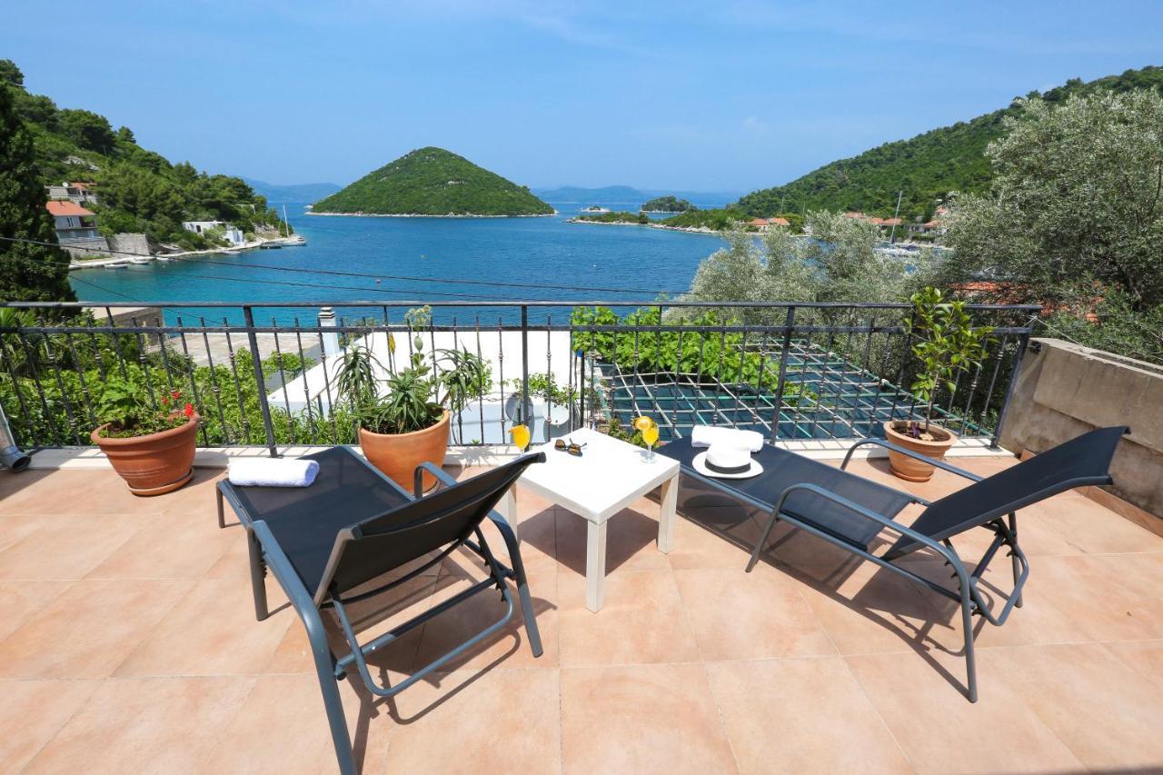 Spacious Apartment Lucia Prozura Экстерьер фото
